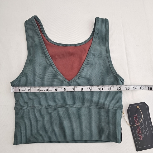 Tiger Friday Ribbed Crop Sports Bra Tank Top Medium Green Dance Activewear USA - Picture 8 of 9